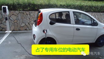 網友表示 開上此車再也不擔心被警察叔叔開罰單了